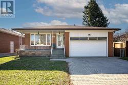 2362 DENISE ROAD  Mississauga, ON L4X 1J4