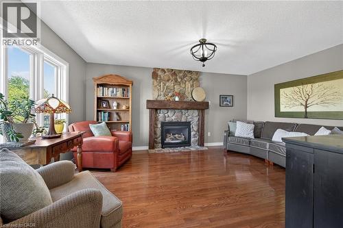 60 Dunrobin Drive, Caledonia, ON 