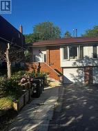 15 HARNWORTH DRIVE Toronto, ON M2H 3C1