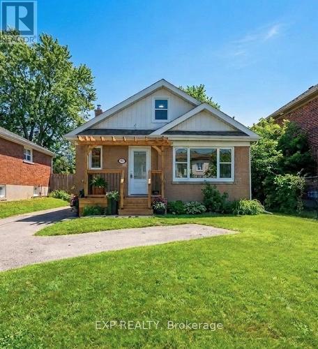 780 OXFORD STREET  Oshawa, ON L1J 3W1