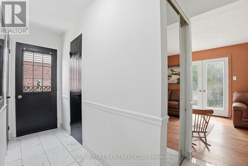 3260 Woodcroft Crescent, Burlington, ON 