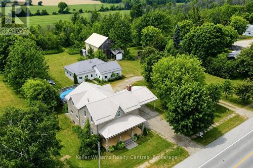 50/52 MAIN STREET N  Brockton, ON N0G 1S0