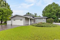 102 Allegretto CRESCENT  Saskatoon, SK S7K 6R5