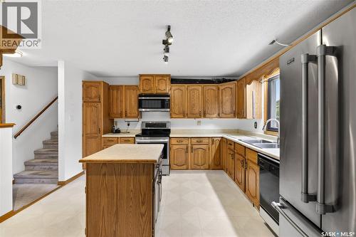 102 Allegretto Crescent, Saskatoon, SK 