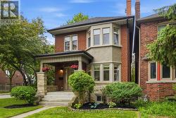 73 FLORENCE AVENUE Toronto, ON M2N 1G2