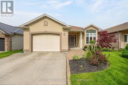 30 BIANCA DRIVE Niagara-On-The-Lake (Virgil), ON L0S 1T0