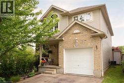 635 ROYAL FERN Street Waterloo, ON N2V 2P6