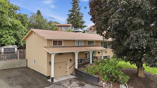 1681 SPRINGHAVEN PLACE Avenue  Kamloops, BC V2E 1C6