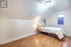 6th Bedroom - 