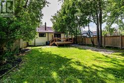 Private backyard - 