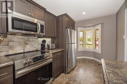 Stainless Steel Appliances - 