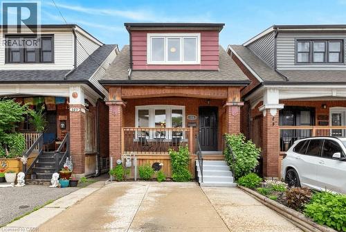 151 N CONNAUGHT Avenue N  Hamilton, ON L8L 6Z4