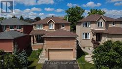 62 LOON AVENUE Barrie, ON L4N 8V9
