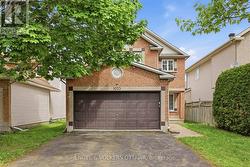 1033 COMO CRESCENT Ottawa, ON K4A 3Z5