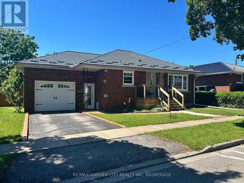 52 CARTER STREET  Port Colborne (Sugarloaf), ON L3K 3J6