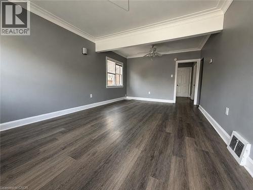 36 Brighton Avenue, St. Catharines, ON - Indoor Photo Showing Other Room