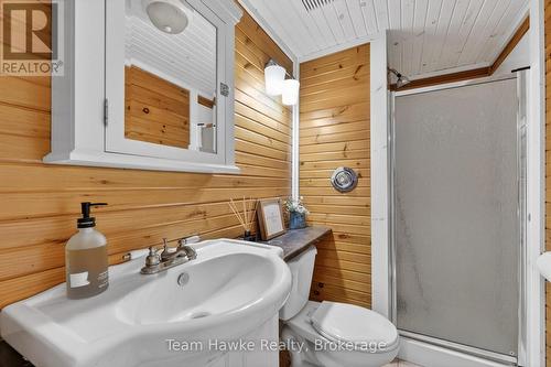 14 Sarna Drive, Tiny, ON 