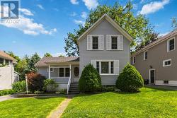 18 COLLEGE STREET Pelham (Fonthill), ON L0S 1E0
