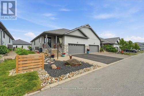 61 CONGER DRIVE  Prince Edward County (Wellington Ward), ON K0K 3L0