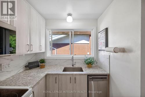 619 Blanchard Crescent, Ottawa, ON 