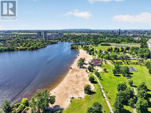 619 Blanchard Crescent, Ottawa, ON 