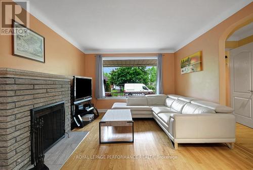 102 Donald Street, Ottawa, ON 