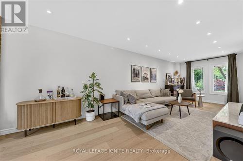 48 Ridware Crescent, Toronto, ON 