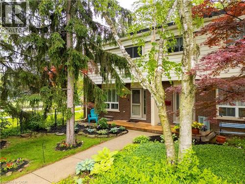 199 YORK Road Unit# 12  Hamilton, ON L9H 1M9
