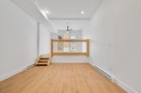 Salon - 1-3993A Rue Hochelaga, Montréal (Mercier/Hochelaga-Maisonneuve), QC 