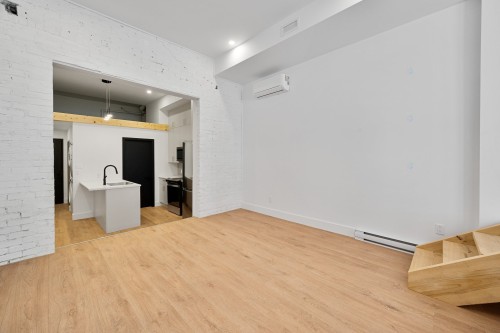 Salon - 1-3993A Rue Hochelaga, Montréal (Mercier/Hochelaga-Maisonneuve), QC 