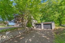Garage - 
