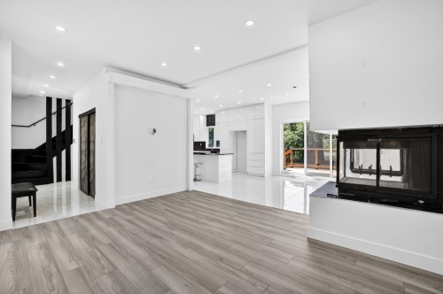 Overall view - 405 Rue De La Montagne, Saint-Calixte, QC - Indoor Photo Showing Other Room