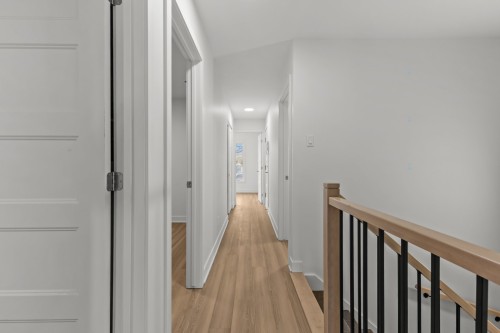 Boudoir - 1-855 Rue Sherbrooke, Montréal (Lachine), QC 