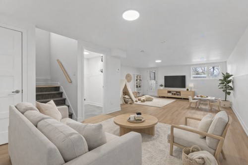 Salle familiale - 1-855 Rue Sherbrooke, Montréal (Lachine), QC 