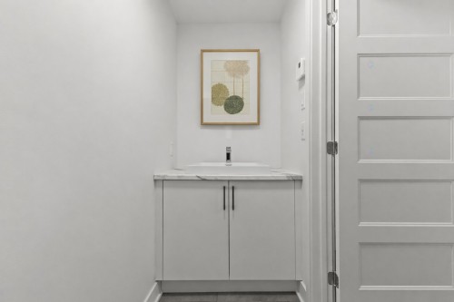 Salle d'eau - 1-855 Rue Sherbrooke, Montréal (Lachine), QC 