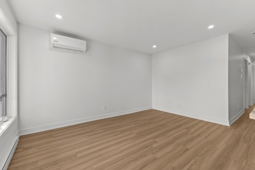 Salle - 1-855 Rue Sherbrooke, Montréal (Lachine), QC 
