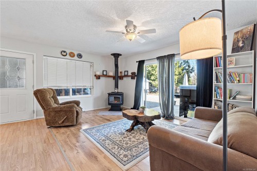 1726 Settler Rd, Qualicum Beach, BC 