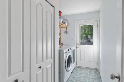 1726 Settler Rd, Qualicum Beach, BC 