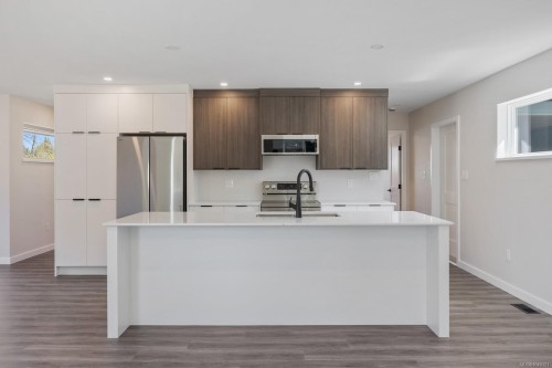 1963 Wilfred Rd, Black Creek, BC 