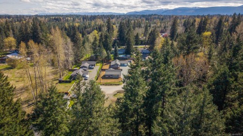 1963 Wilfred Rd, Black Creek, BC 