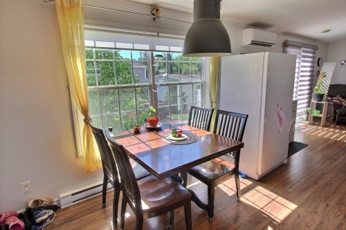 Coin-repas - 3031 Rue Du Platine, Rouyn-Noranda, QC 
