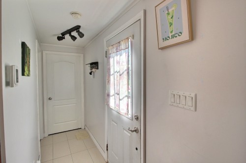 Hall d'entrée/Vestibule - 3031 Rue Du Platine, Rouyn-Noranda, QC 