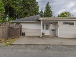 #A-1740 Willemar Ave  Courtenay, BC V9N 3M6