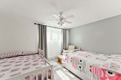Chambre à coucher - 3363 Rue Antoine-Samson, Sherbrooke (Les Nations), QC - Indoor Photo Showing Bedroom