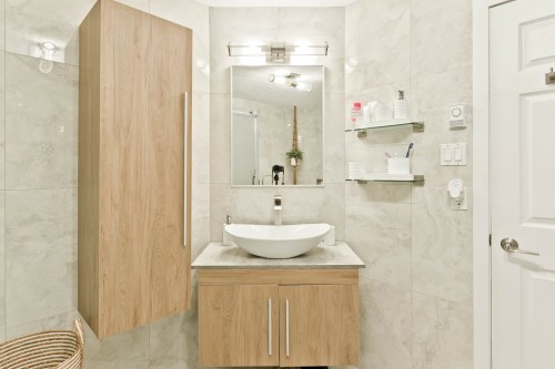 Salle de bains - 3363 Rue Antoine-Samson, Sherbrooke (Les Nations), QC - Indoor Photo Showing Bathroom