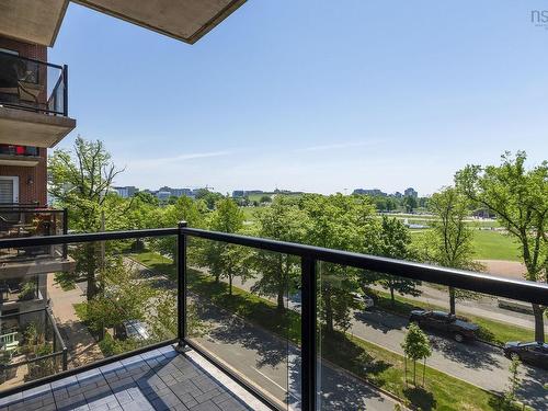 402 5839 Cunard Street, Halifax, NS 