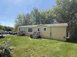 68 Brook Street  Middle Sackville, NS B4E 1B9