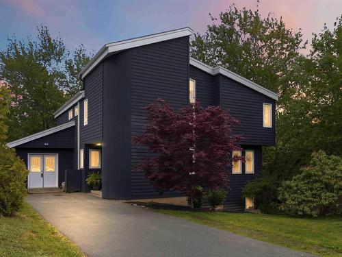 100 Bayview Road, Halifax, NS 