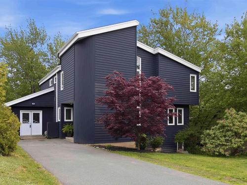 100 Bayview Road, Halifax, NS 
