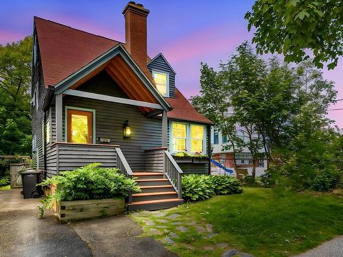 6161 Watt Street  Halifax, NS B3H 2B7